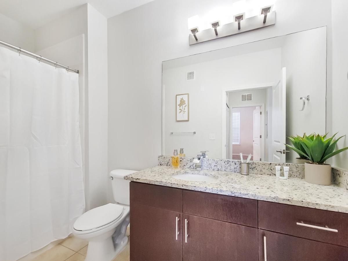 Getaway Apartment Near Beaches And Airport Tampa Exterior foto